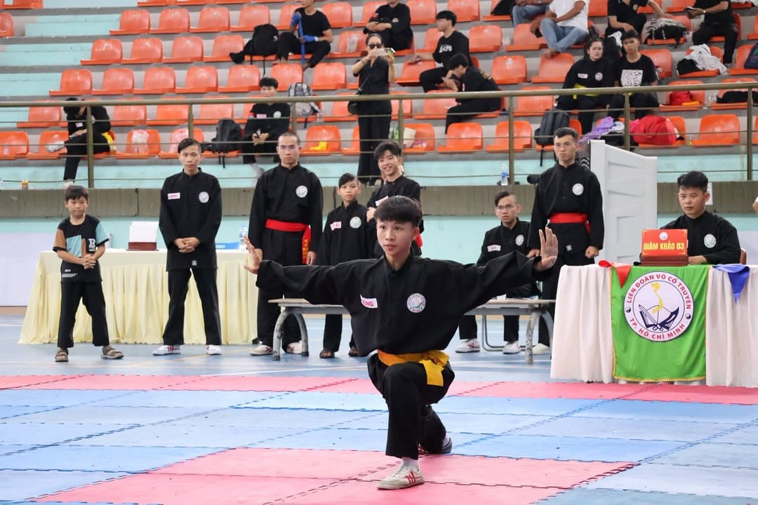 CHÚC MỪNG CÁC VÕ SINH PHẬT QUANG QUYỀN — hình 20