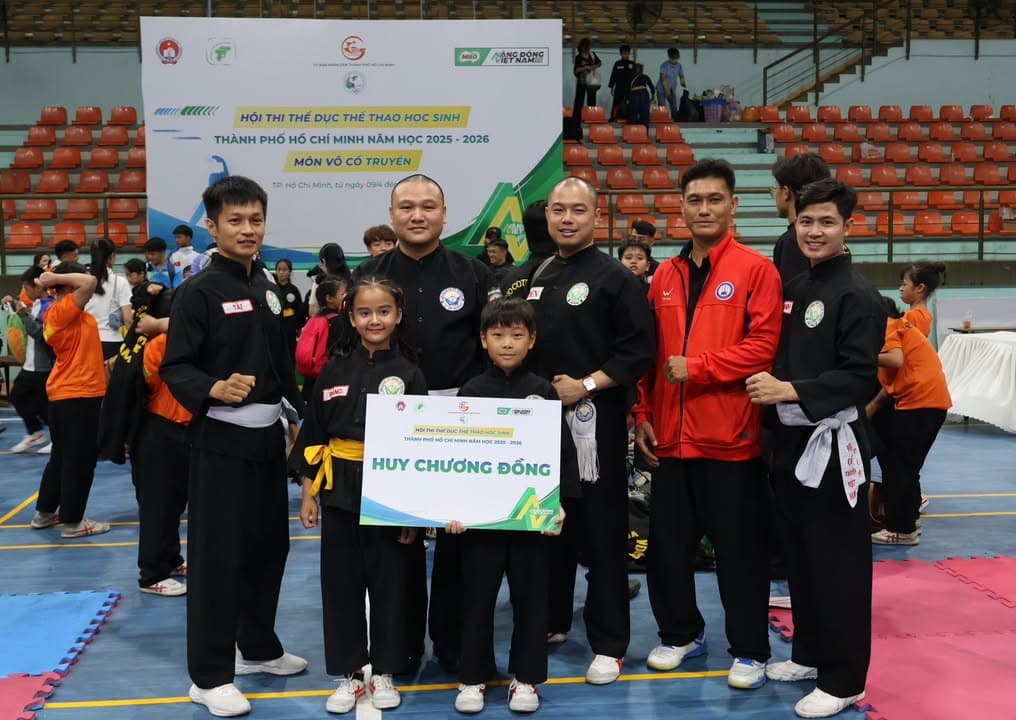 CHÚC MỪNG CÁC VÕ SINH PHẬT QUANG QUYỀN — hình 36