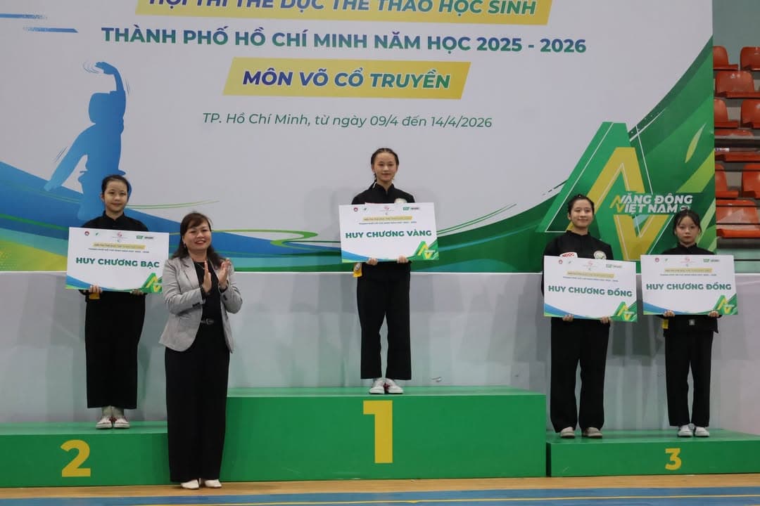 CHÚC MỪNG CÁC VÕ SINH PHẬT QUANG QUYỀN — hình 39