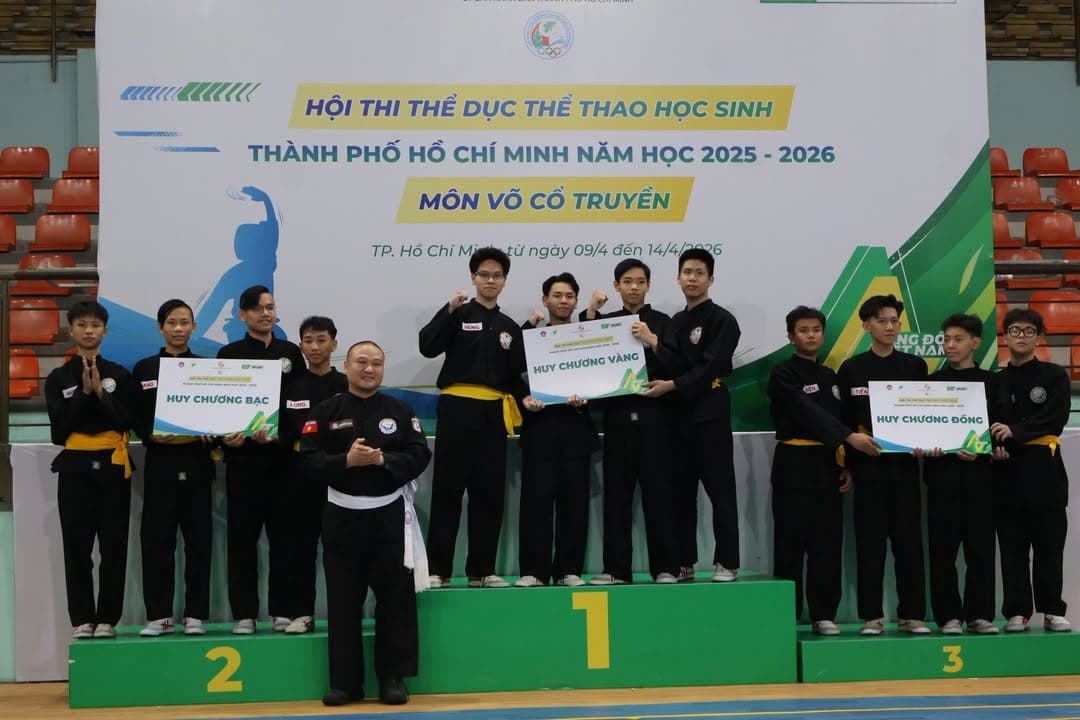 CHÚC MỪNG CÁC VÕ SINH PHẬT QUANG QUYỀN — hình 40