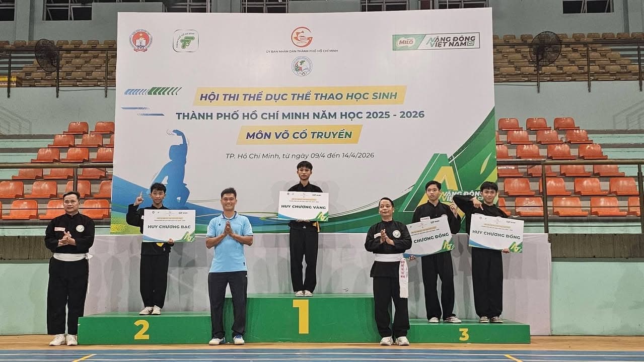 CHÚC MỪNG CÁC VÕ SINH PHẬT QUANG QUYỀN — hình 45