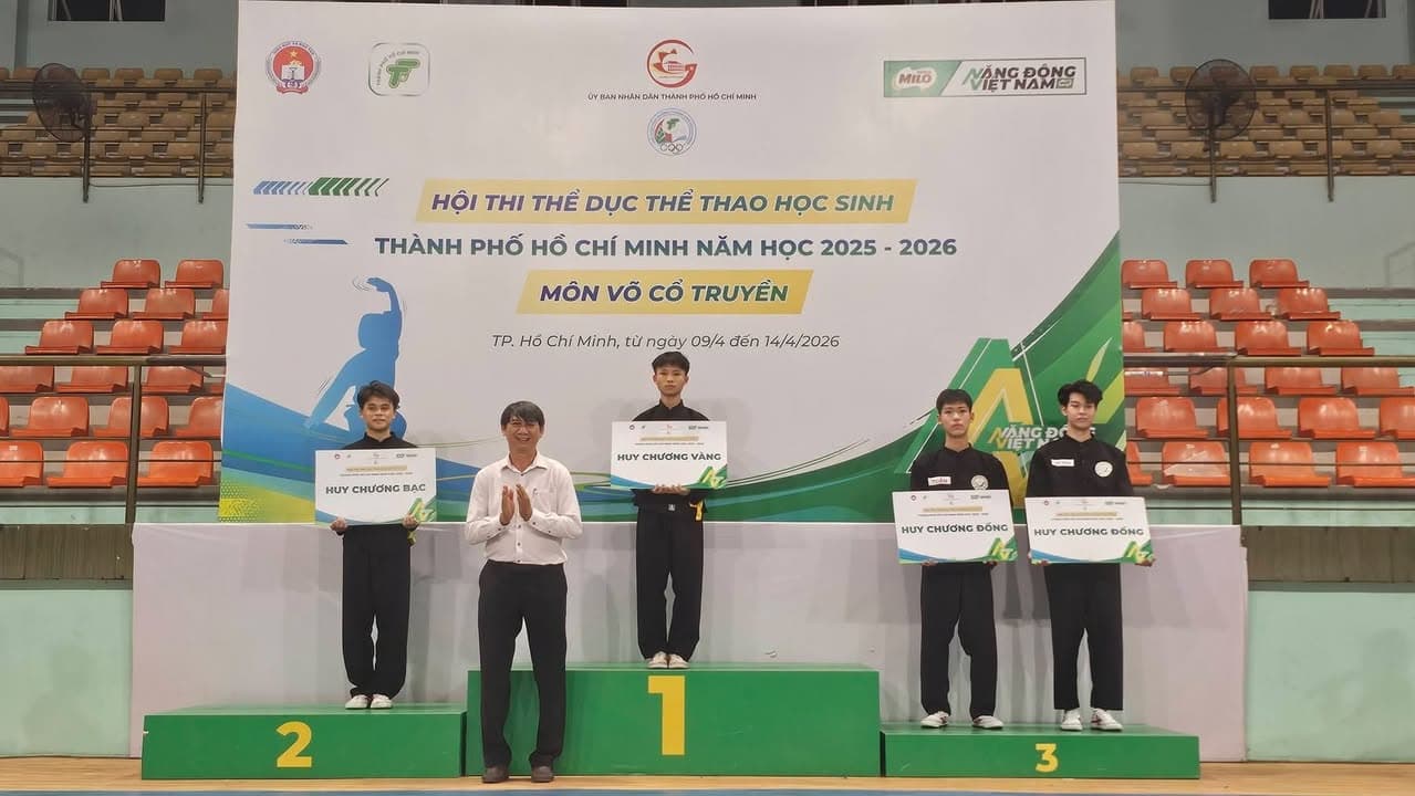 CHÚC MỪNG CÁC VÕ SINH PHẬT QUANG QUYỀN — hình 48