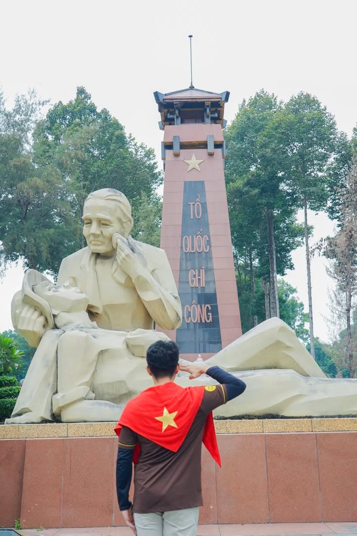 HÀNH TRÌNH VỀ NGUỒN: VIẾNG NGHĨA TRANG LIỆT SĨ VÀ THAM QUAN ĐỊA ĐẠO CỦ CHI (19/04/2026) — hình 37