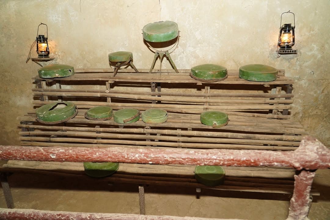HÀNH TRÌNH VỀ NGUỒN: VIẾNG NGHĨA TRANG LIỆT SĨ VÀ THAM QUAN ĐỊA ĐẠO CỦ CHI (19/04/2026) — hình 79