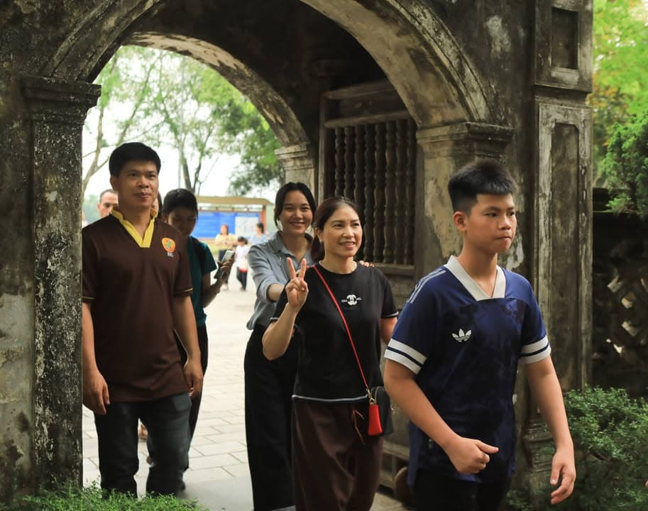 HÀNH TRÌNH VỀ NGUỒN: THEO DẤU TIỀN NHÂN – VIẾT TIẾP BẢN HÙNG CA ĐẠI CỒ VIỆT — hình 40
