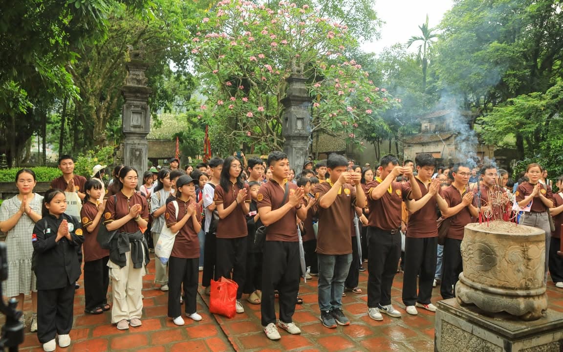 HÀNH TRÌNH VỀ NGUỒN: THEO DẤU TIỀN NHÂN – VIẾT TIẾP BẢN HÙNG CA ĐẠI CỒ VIỆT — hình 54
