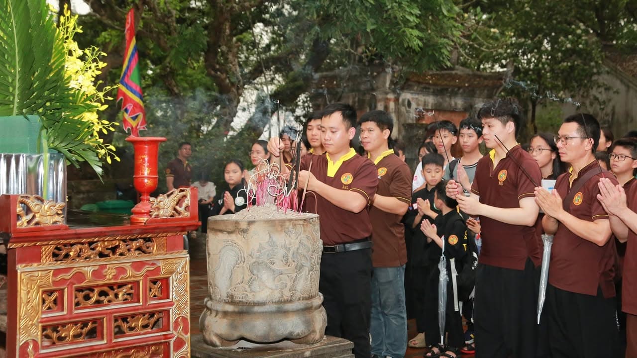 HÀNH TRÌNH VỀ NGUỒN: THEO DẤU TIỀN NHÂN – VIẾT TIẾP BẢN HÙNG CA ĐẠI CỒ VIỆT — hình 59