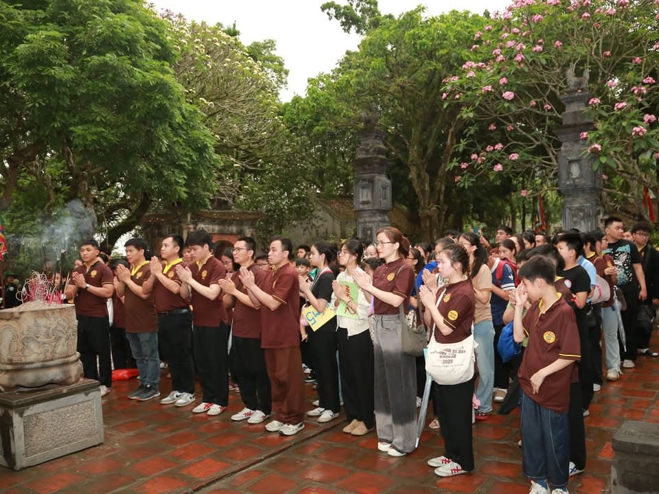 HÀNH TRÌNH VỀ NGUỒN: THEO DẤU TIỀN NHÂN – VIẾT TIẾP BẢN HÙNG CA ĐẠI CỒ VIỆT — hình 61