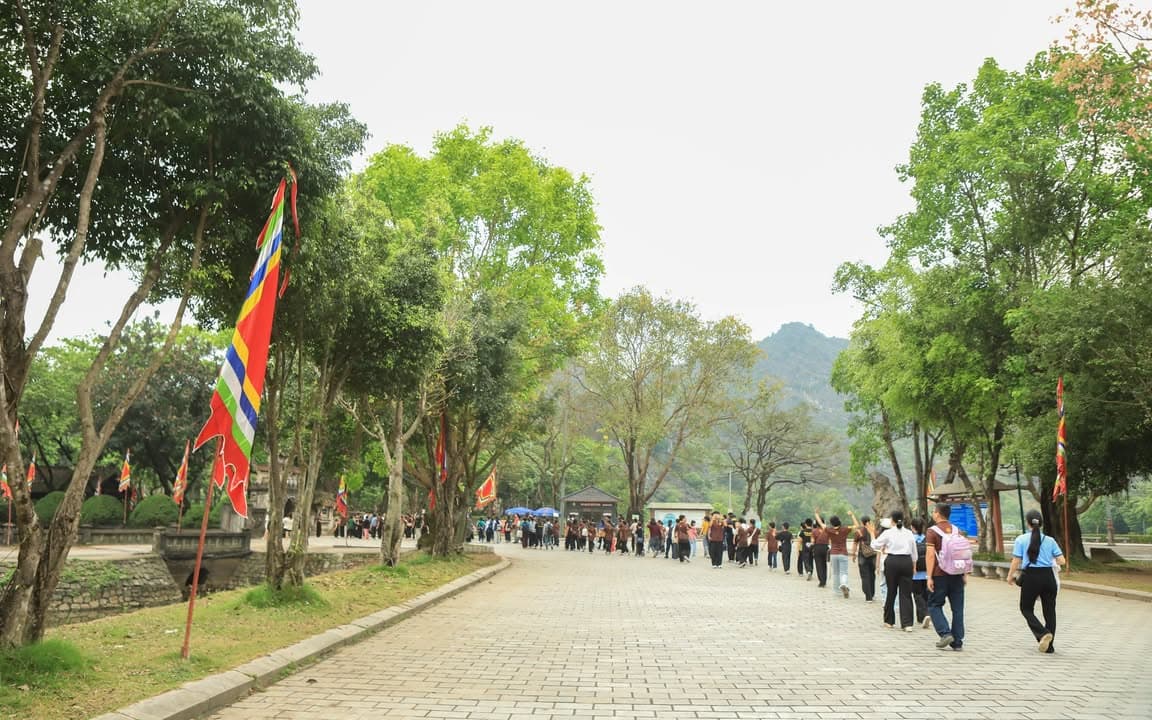 HÀNH TRÌNH VỀ NGUỒN: THEO DẤU TIỀN NHÂN – VIẾT TIẾP BẢN HÙNG CA ĐẠI CỒ VIỆT — hình 75