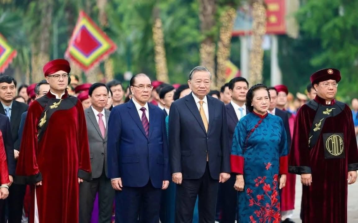 Trong 09 lần về Phú Thọ, Chủ tịch Hồ Chí Minh đã 02 lần về với Đền Hùng — hình 4