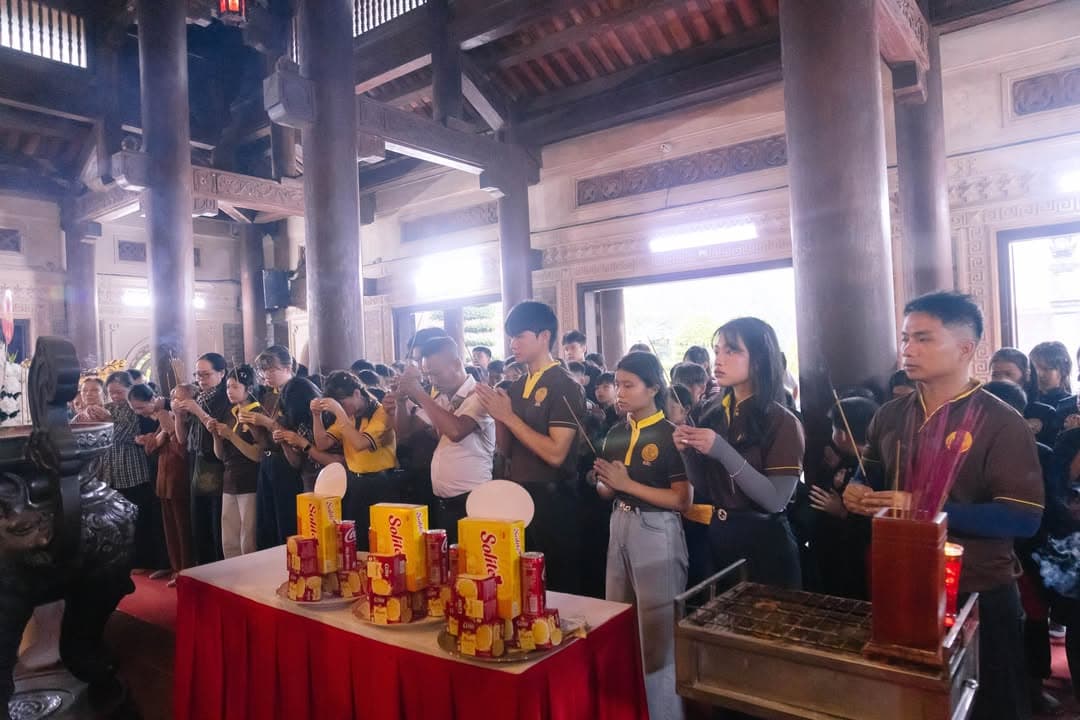 NHỚ VỀ CỘI NGUỒN – HÀNH TRÌNH CỦA LÒNG TRI ÂN — hình 12