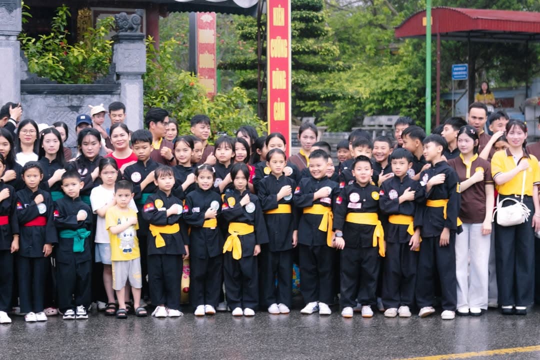 NHỚ VỀ CỘI NGUỒN – HÀNH TRÌNH CỦA LÒNG TRI ÂN — hình 30