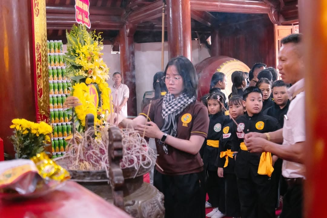 NHỚ VỀ CỘI NGUỒN – HÀNH TRÌNH CỦA LÒNG TRI ÂN — hình 39