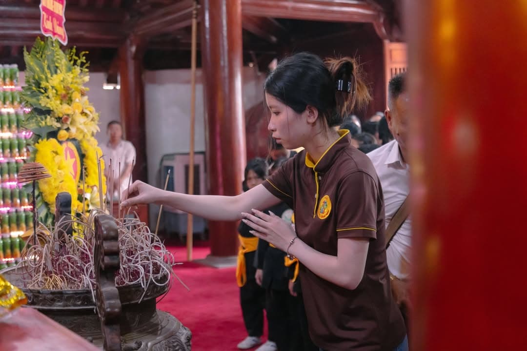 NHỚ VỀ CỘI NGUỒN – HÀNH TRÌNH CỦA LÒNG TRI ÂN — hình 40