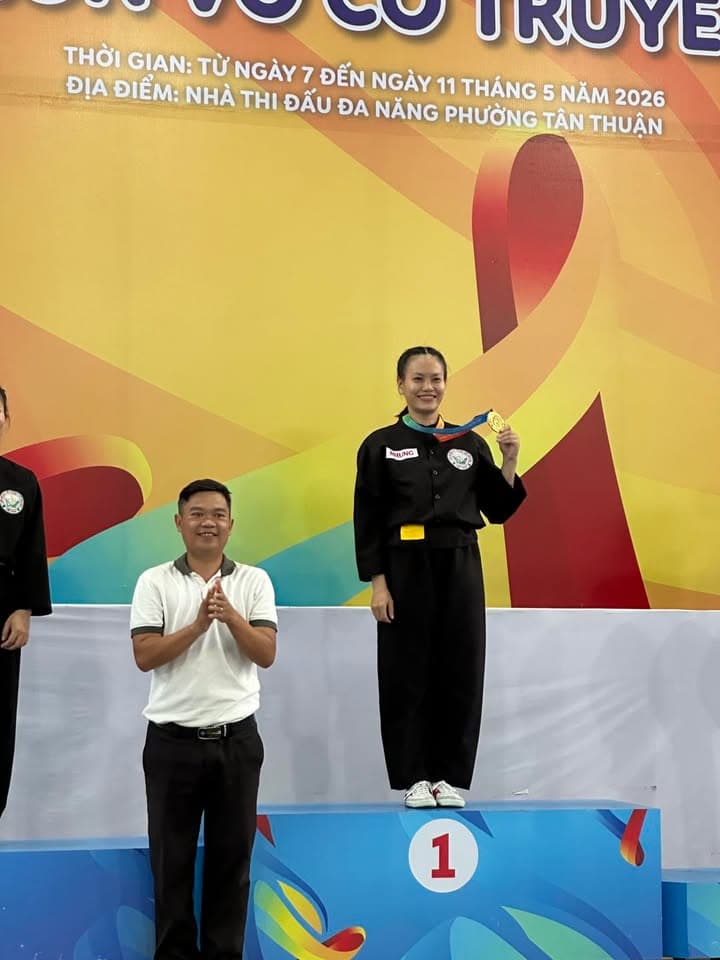 MÃN NHÃN NGÀY THI ĐẤU CHUNG KẾT NỘI DUNG QUYỀN THUẬT MÔN VÕ CỔ TRUYỀN TẠI ĐẠI HỘI TDTT TP — hình 28