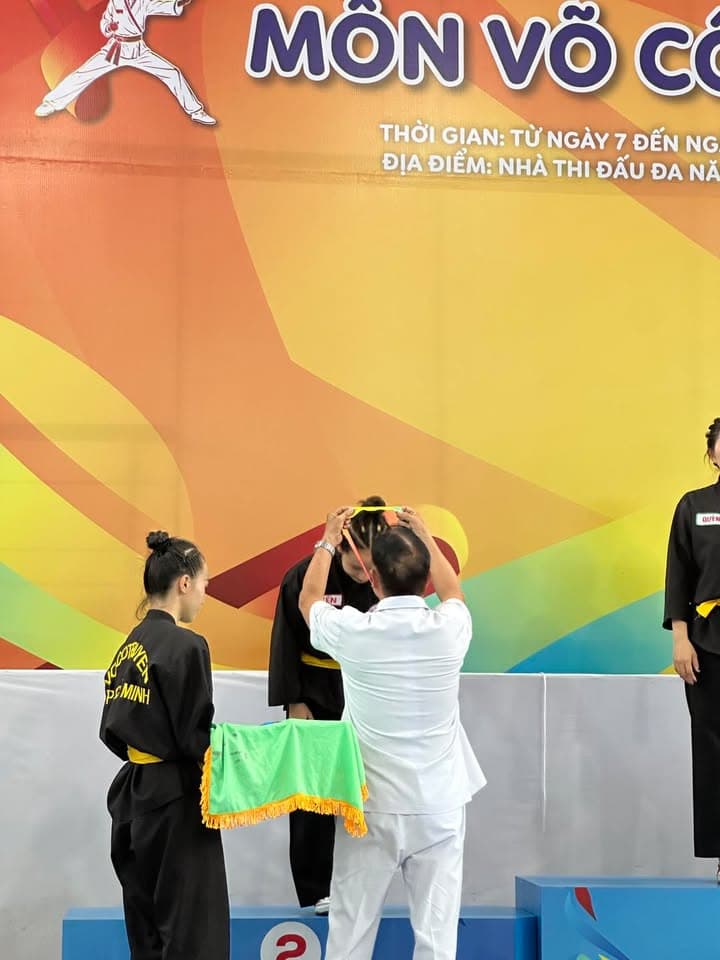 MÃN NHÃN NGÀY THI ĐẤU CHUNG KẾT NỘI DUNG QUYỀN THUẬT MÔN VÕ CỔ TRUYỀN TẠI ĐẠI HỘI TDTT TP — hình 38