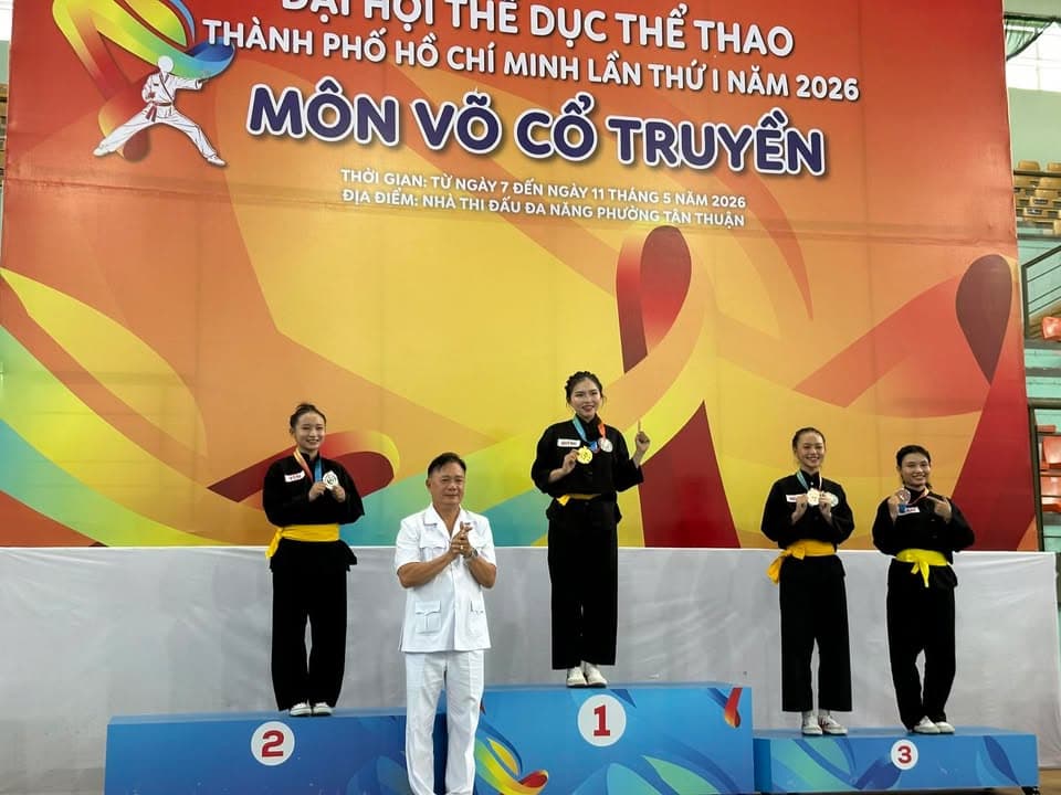 MÃN NHÃN NGÀY THI ĐẤU CHUNG KẾT NỘI DUNG QUYỀN THUẬT MÔN VÕ CỔ TRUYỀN TẠI ĐẠI HỘI TDTT TP — hình 41