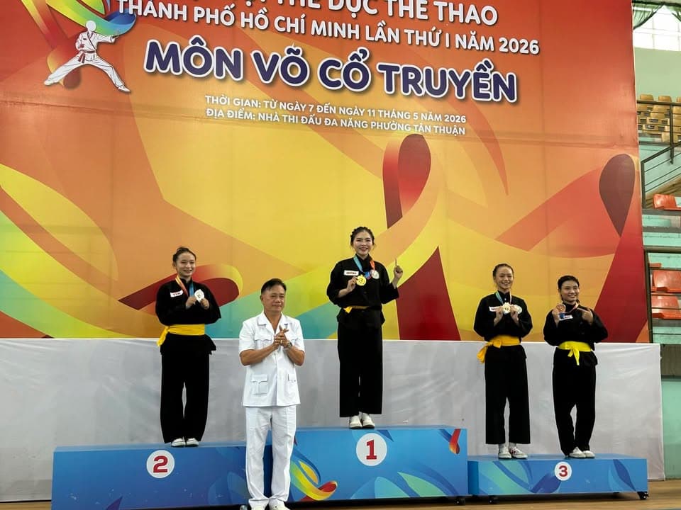 MÃN NHÃN NGÀY THI ĐẤU CHUNG KẾT NỘI DUNG QUYỀN THUẬT MÔN VÕ CỔ TRUYỀN TẠI ĐẠI HỘI TDTT TP — hình 42