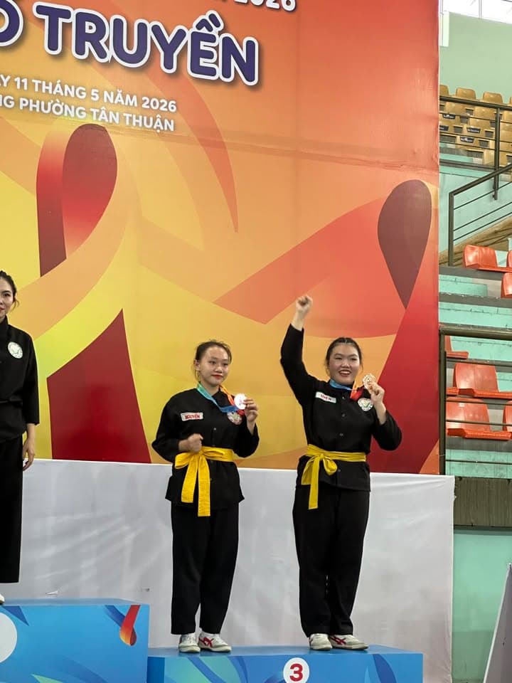 MÃN NHÃN NGÀY THI ĐẤU CHUNG KẾT NỘI DUNG QUYỀN THUẬT MÔN VÕ CỔ TRUYỀN TẠI ĐẠI HỘI TDTT TP — hình 63