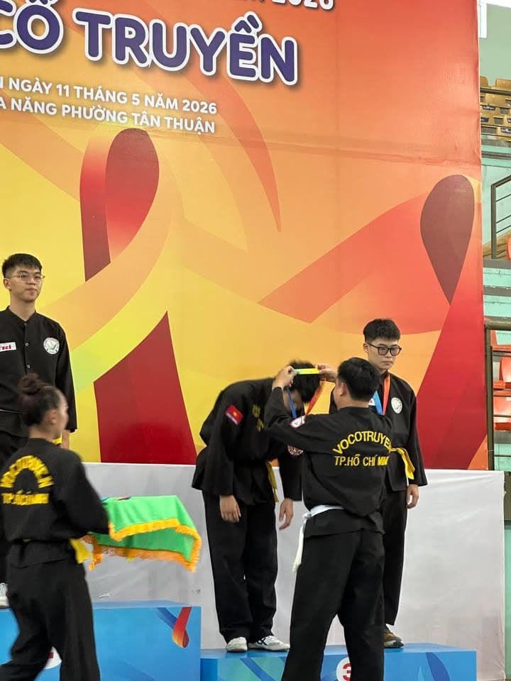MÃN NHÃN NGÀY THI ĐẤU CHUNG KẾT NỘI DUNG QUYỀN THUẬT MÔN VÕ CỔ TRUYỀN TẠI ĐẠI HỘI TDTT TP — hình 66
