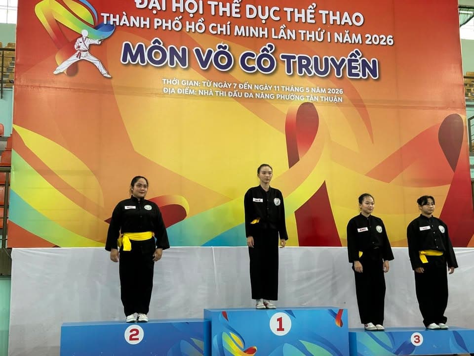 MÃN NHÃN NGÀY THI ĐẤU CHUNG KẾT NỘI DUNG QUYỀN THUẬT MÔN VÕ CỔ TRUYỀN TẠI ĐẠI HỘI TDTT TP — hình 71