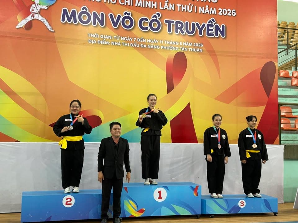 MÃN NHÃN NGÀY THI ĐẤU CHUNG KẾT NỘI DUNG QUYỀN THUẬT MÔN VÕ CỔ TRUYỀN TẠI ĐẠI HỘI TDTT TP — hình 76