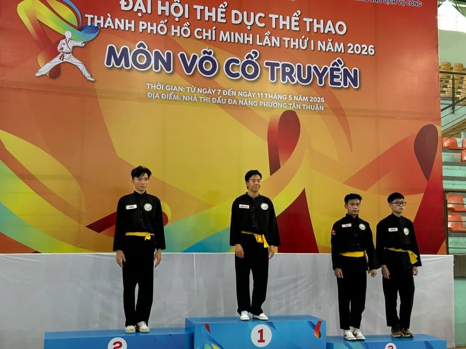 MÃN NHÃN NGÀY THI ĐẤU CHUNG KẾT NỘI DUNG QUYỀN THUẬT MÔN VÕ CỔ TRUYỀN TẠI ĐẠI HỘI TDTT TP — hình 77