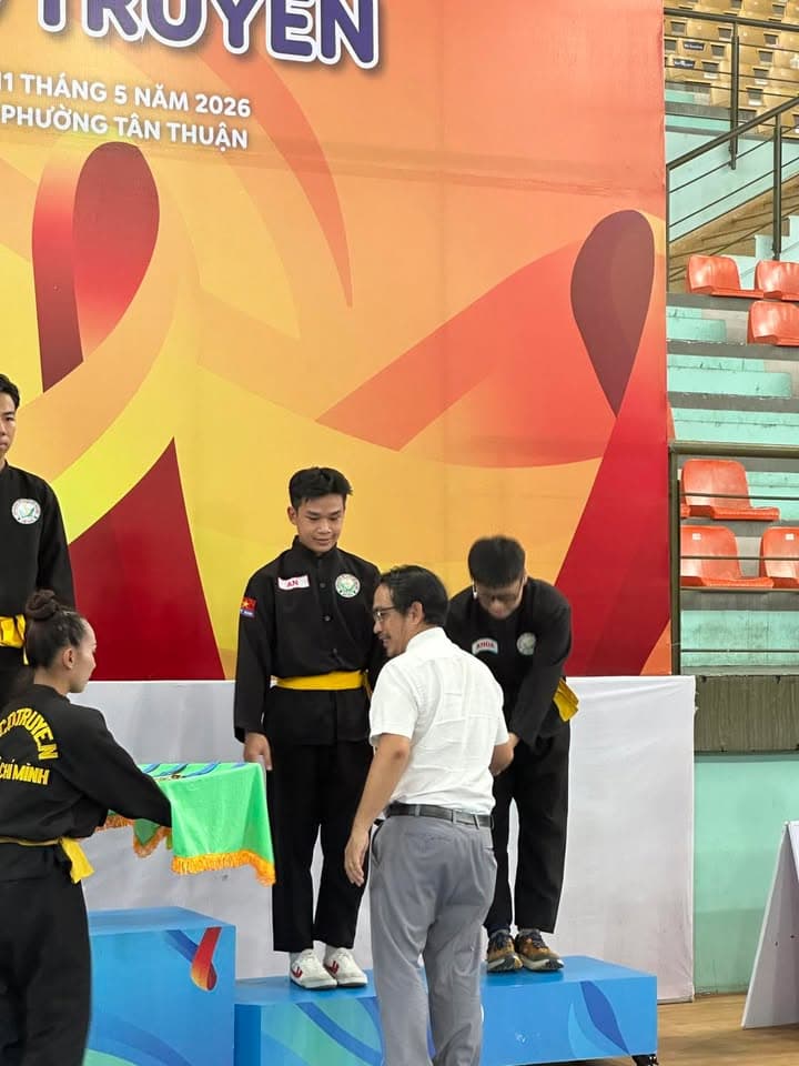 MÃN NHÃN NGÀY THI ĐẤU CHUNG KẾT NỘI DUNG QUYỀN THUẬT MÔN VÕ CỔ TRUYỀN TẠI ĐẠI HỘI TDTT TP — hình 78