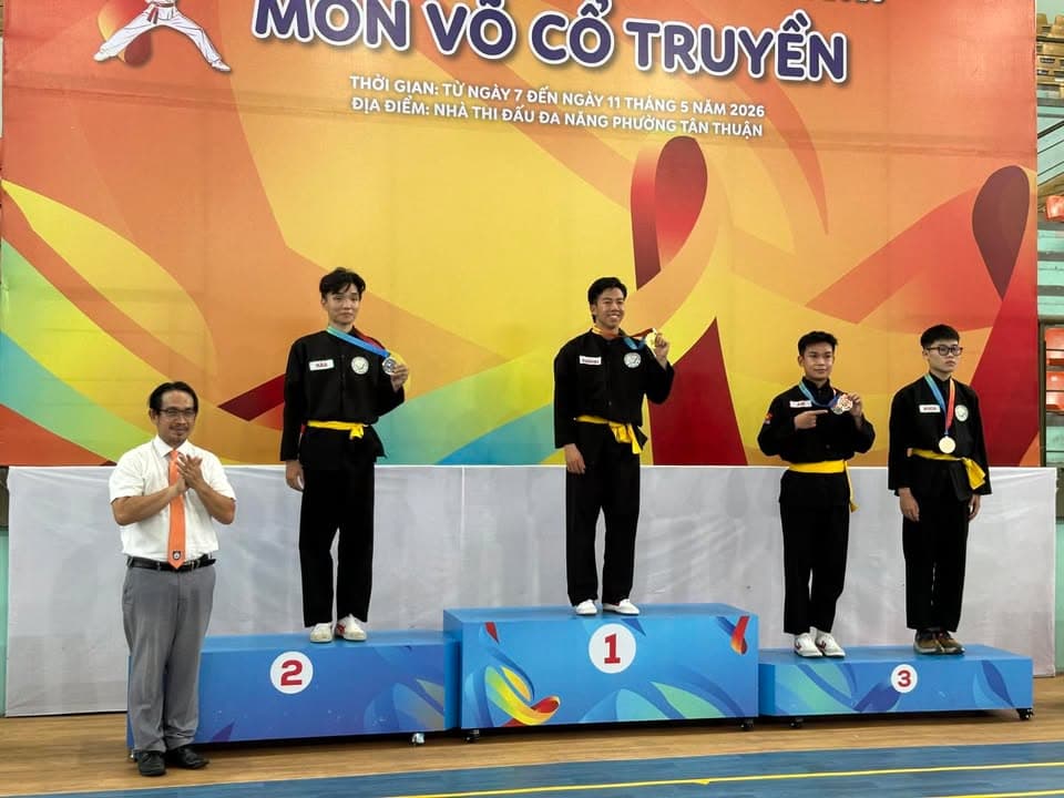 MÃN NHÃN NGÀY THI ĐẤU CHUNG KẾT NỘI DUNG QUYỀN THUẬT MÔN VÕ CỔ TRUYỀN TẠI ĐẠI HỘI TDTT TP — hình 81