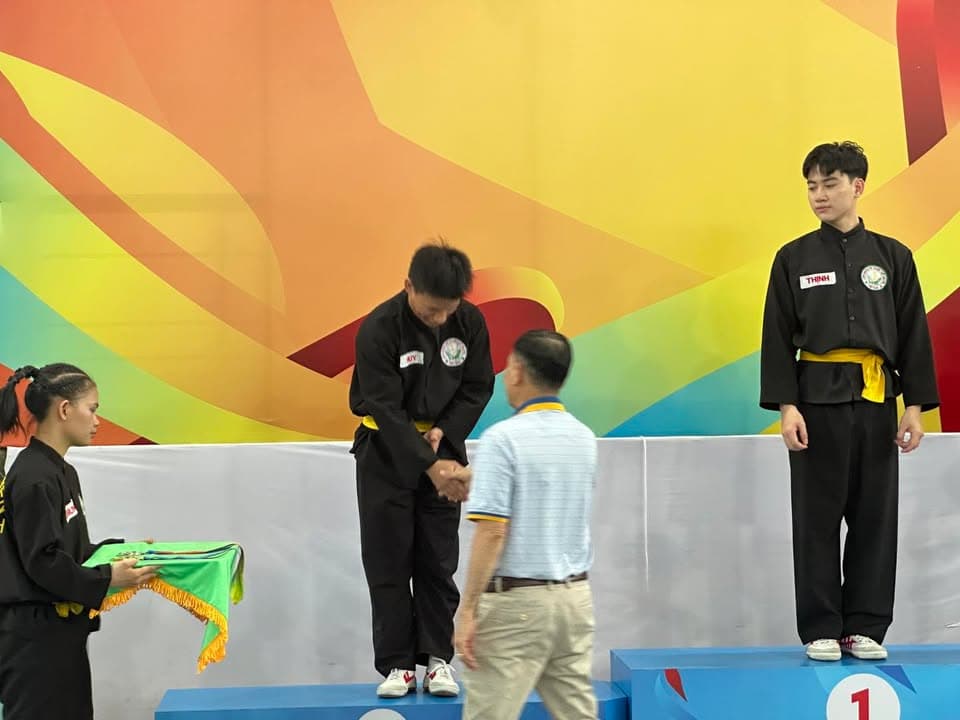 MÃN NHÃN NGÀY THI ĐẤU CHUNG KẾT NỘI DUNG QUYỀN THUẬT MÔN VÕ CỔ TRUYỀN TẠI ĐẠI HỘI TDTT TP — hình 88