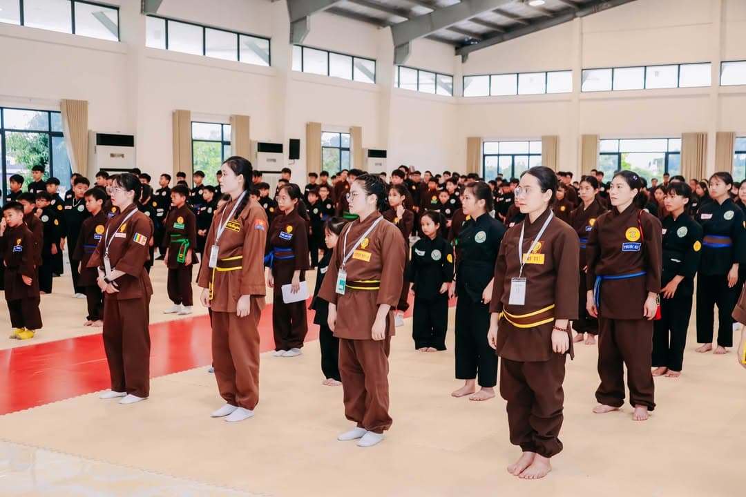 RỰC RỠ TINH THẦN VÕ ĐẠO GIỮA NGÀY HÈ: VÕ ĐƯỜNG THẮNG QUANG TỔ CHỨC KỲ THI THĂNG CẤP ĐAI… — hình 18