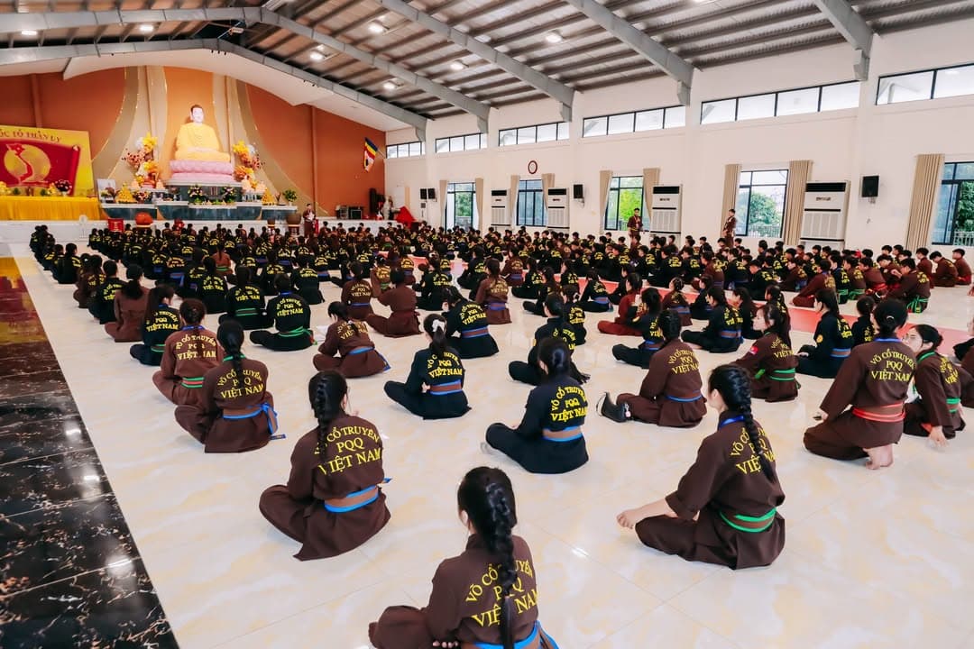 RỰC RỠ TINH THẦN VÕ ĐẠO GIỮA NGÀY HÈ: VÕ ĐƯỜNG THẮNG QUANG TỔ CHỨC KỲ THI THĂNG CẤP ĐAI… — hình 23