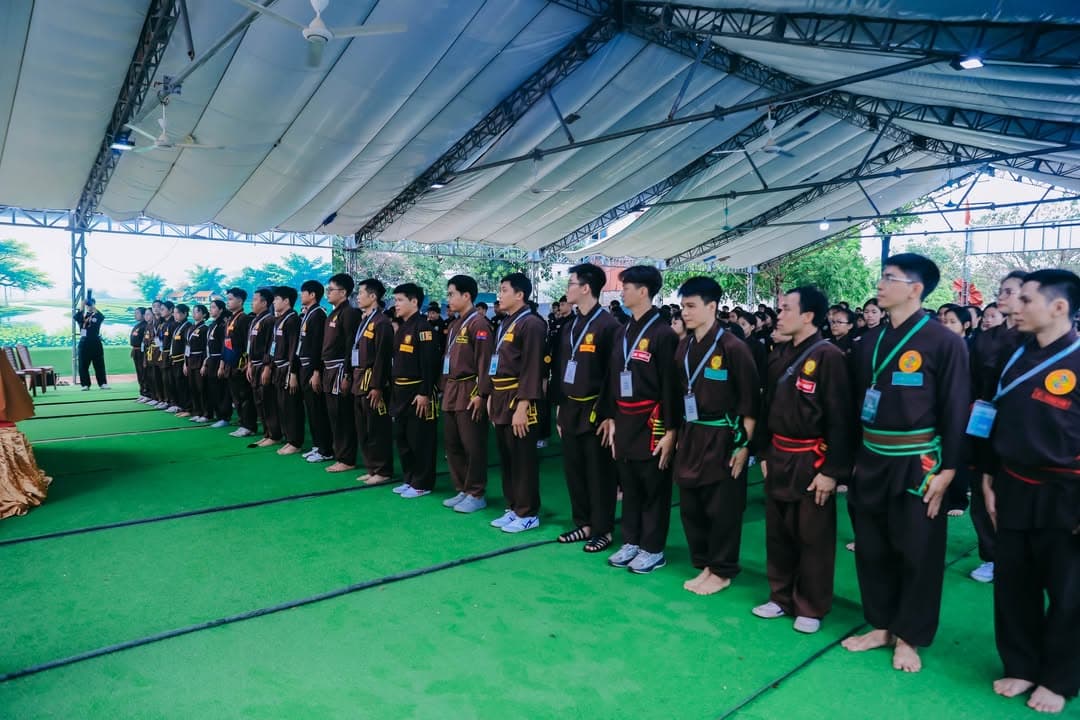 RỰC RỠ TINH THẦN VÕ ĐẠO GIỮA NGÀY HÈ: VÕ ĐƯỜNG THẮNG QUANG TỔ CHỨC KỲ THI THĂNG CẤP ĐAI… — hình 40