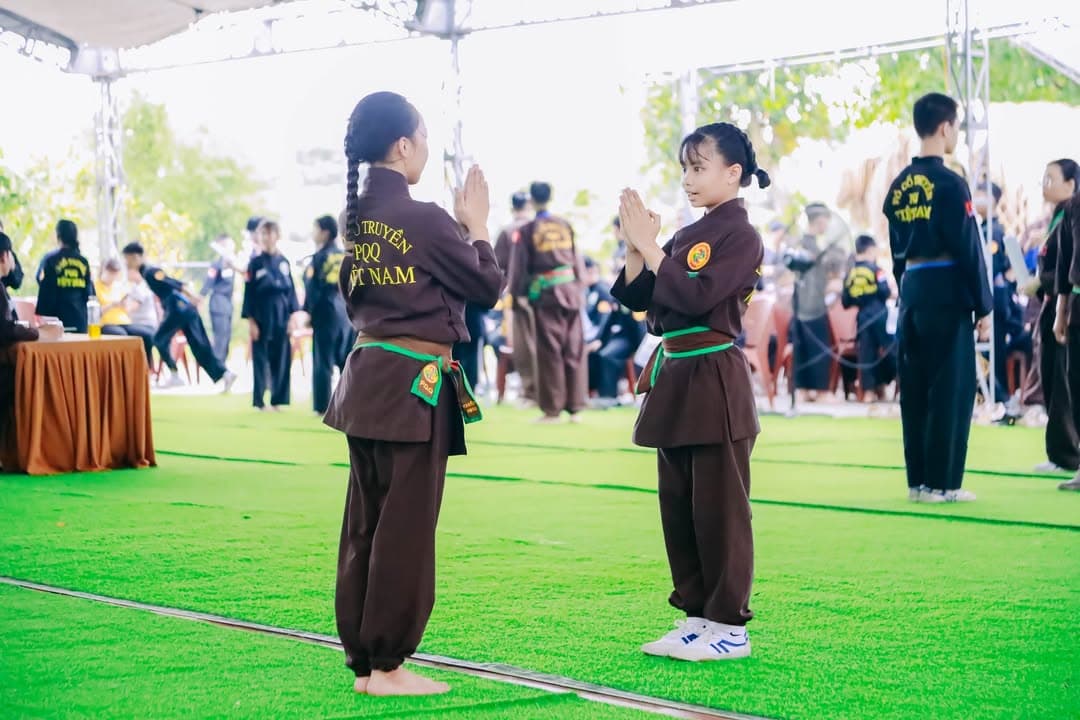 RỰC RỠ TINH THẦN VÕ ĐẠO GIỮA NGÀY HÈ: VÕ ĐƯỜNG THẮNG QUANG TỔ CHỨC KỲ THI THĂNG CẤP ĐAI… — hình 74