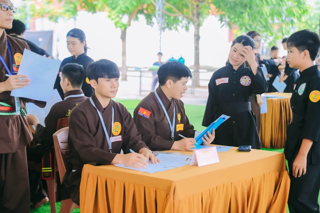 RỰC RỠ TINH THẦN VÕ ĐẠO GIỮA NGÀY HÈ: VÕ ĐƯỜNG THẮNG QUANG TỔ CHỨC KỲ THI THĂNG CẤP ĐAI… — hình 96