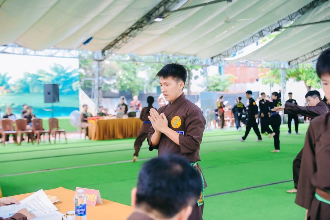 RỰC RỠ TINH THẦN VÕ ĐẠO GIỮA NGÀY HÈ: VÕ ĐƯỜNG THẮNG QUANG TỔ CHỨC KỲ THI THĂNG CẤP ĐAI… — hình 99