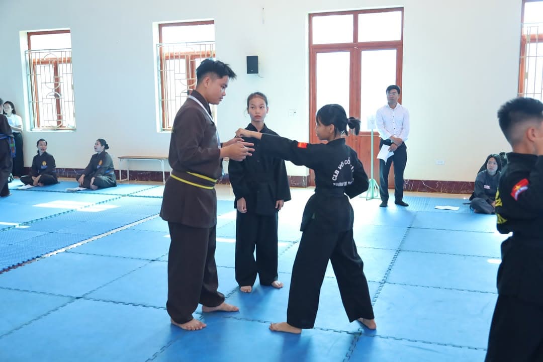 Võ đạo rèn tâm sáng chí bền, — hình 100