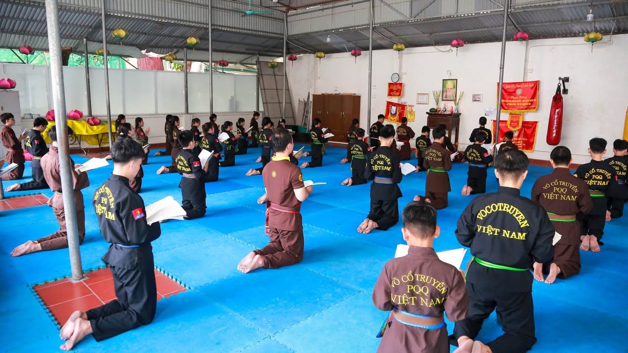 THÉP ĐÃ TÔI TRONG LỬA ĐỎ GIỮA NGÀY NẮNG HÈ - BUỔI TẬP HUẤN THÁNG 6 CỦA VÕ ĐƯỜNG THẮNG Q… — hình 11