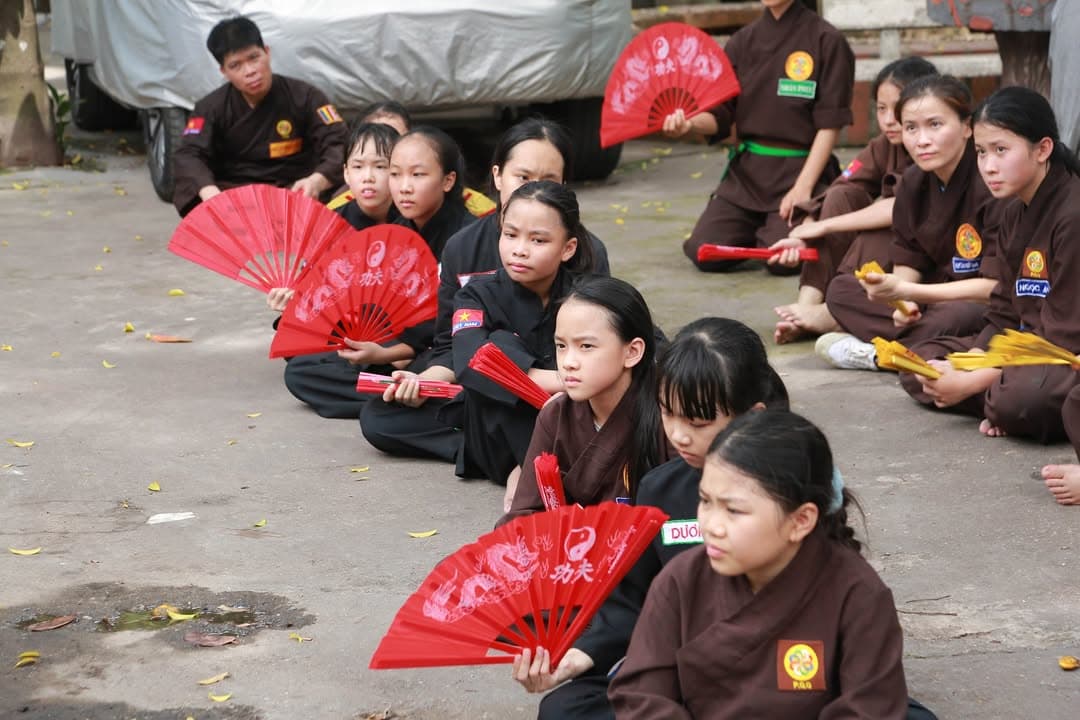THÉP ĐÃ TÔI TRONG LỬA ĐỎ GIỮA NGÀY NẮNG HÈ - BUỔI TẬP HUẤN THÁNG 6 CỦA VÕ ĐƯỜNG THẮNG Q… — hình 50