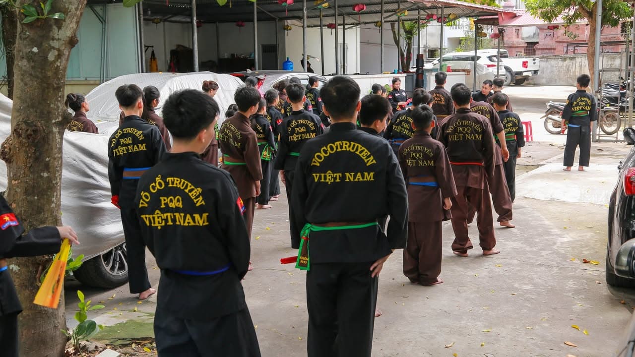 THÉP ĐÃ TÔI TRONG LỬA ĐỎ GIỮA NGÀY NẮNG HÈ - BUỔI TẬP HUẤN THÁNG 6 CỦA VÕ ĐƯỜNG THẮNG Q… — hình 52