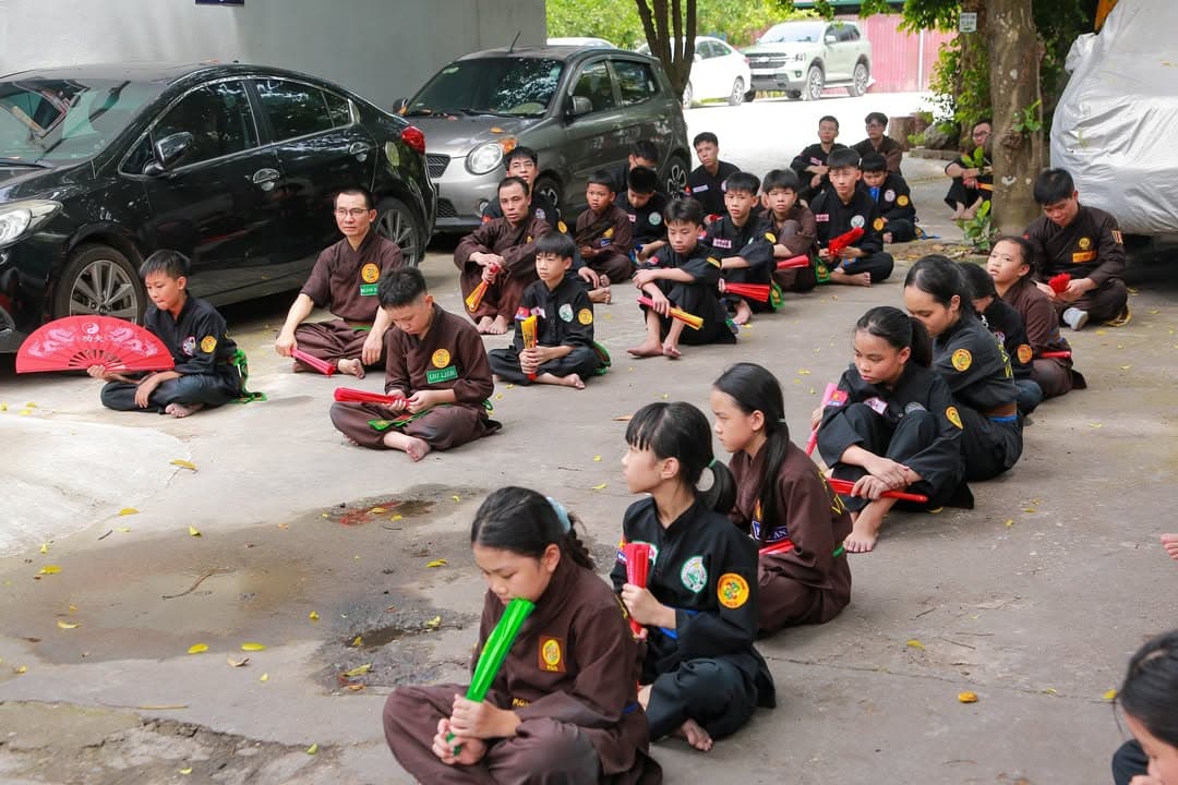 THÉP ĐÃ TÔI TRONG LỬA ĐỎ GIỮA NGÀY NẮNG HÈ - BUỔI TẬP HUẤN THÁNG 6 CỦA VÕ ĐƯỜNG THẮNG Q… — hình 68