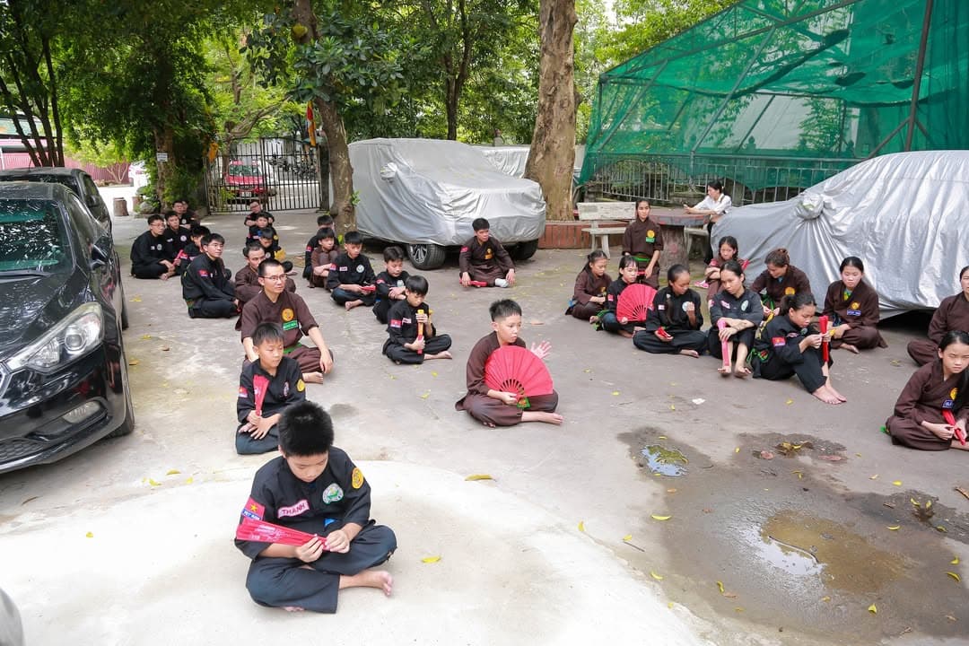 THÉP ĐÃ TÔI TRONG LỬA ĐỎ GIỮA NGÀY NẮNG HÈ - BUỔI TẬP HUẤN THÁNG 6 CỦA VÕ ĐƯỜNG THẮNG Q… — hình 78