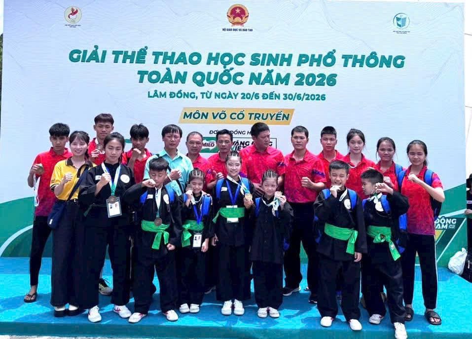 CHÚC MỪNG THÀNH TÍCH CỦA CÁC VÕ SINH PHẬT QUANG QUYỀN TẠI GIẢI THỂ THAO HỌC SINH PHỔ TH… — hình 4