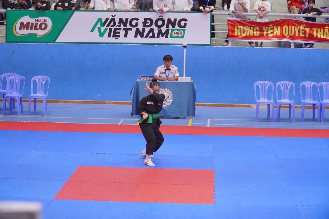 HÌNH ẢNH VÒNG CHUNG KẾT NỘI DUNG QUYỀN THUẬT - GIẢI THỂ THAO HỌC SINH PHỔ THÔNG TOÀN QU… — hình 67