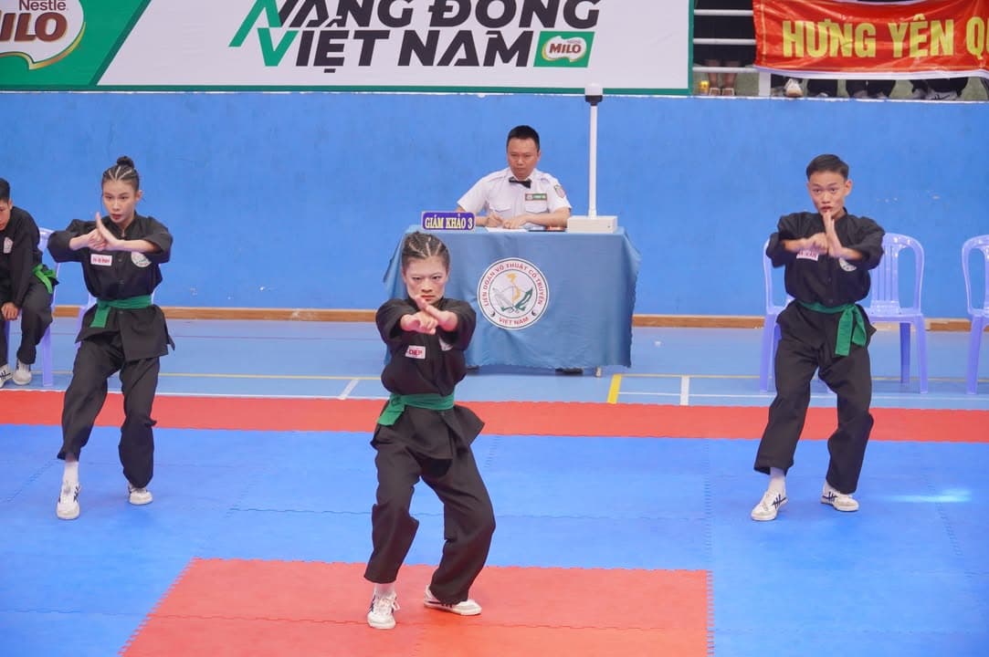 HÌNH ẢNH VÒNG CHUNG KẾT NỘI DUNG QUYỀN THUẬT - GIẢI THỂ THAO HỌC SINH PHỔ THÔNG TOÀN QU… — hình 100