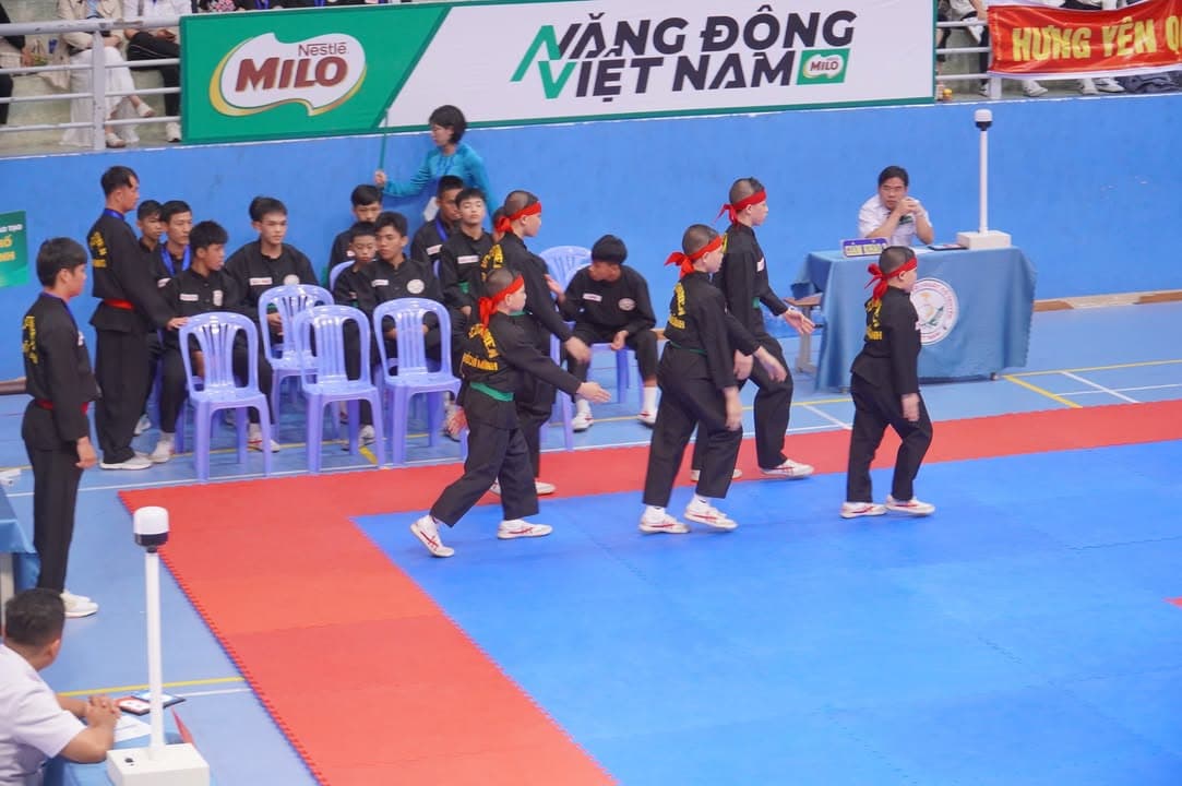 HÌNH ẢNH VÒNG CHUNG KẾT NỘI DUNG QUYỀN THUẬT - GIẢI THỂ THAO HỌC SINH PHỔ THÔNG TOÀN QU… — hình 29