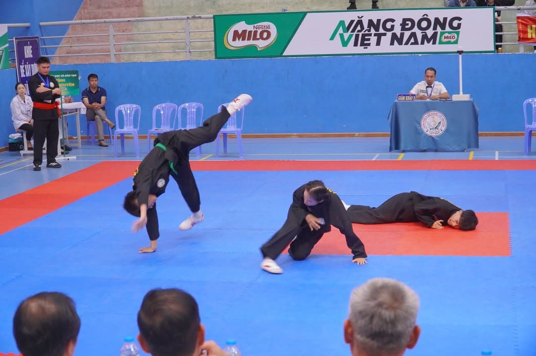 HÌNH ẢNH VÒNG CHUNG KẾT NỘI DUNG QUYỀN THUẬT - GIẢI THỂ THAO HỌC SINH PHỔ THÔNG TOÀN QU… — hình 26