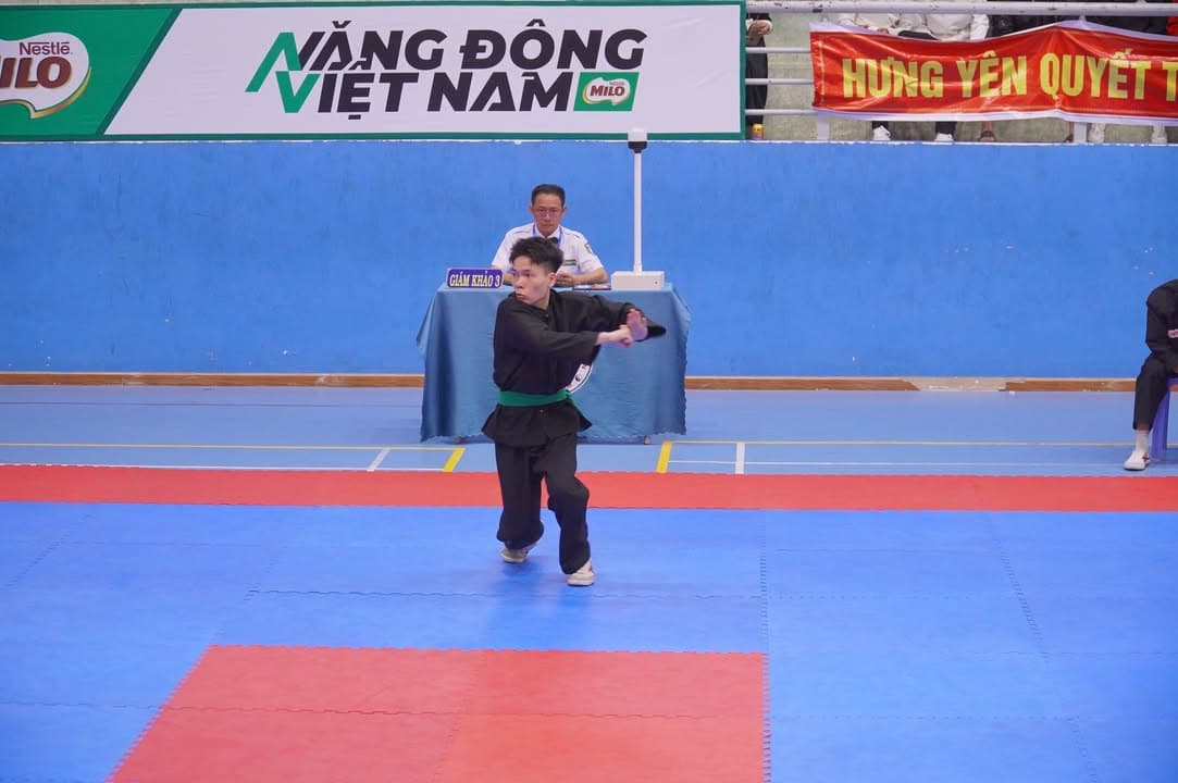 HÌNH ẢNH VÒNG CHUNG KẾT NỘI DUNG QUYỀN THUẬT - GIẢI THỂ THAO HỌC SINH PHỔ THÔNG TOÀN QU… — hình 32