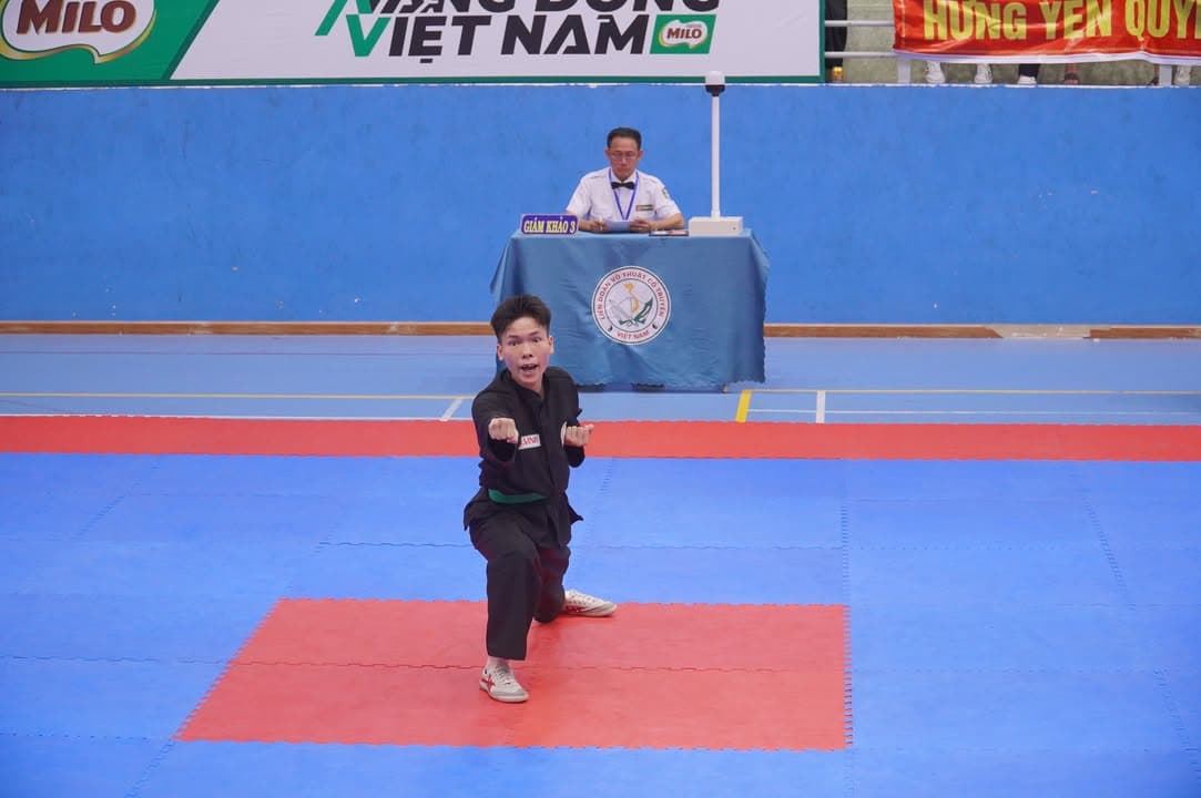 HÌNH ẢNH VÒNG CHUNG KẾT NỘI DUNG QUYỀN THUẬT - GIẢI THỂ THAO HỌC SINH PHỔ THÔNG TOÀN QU… — hình 34