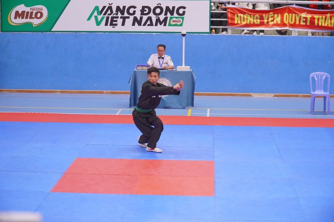 HÌNH ẢNH VÒNG CHUNG KẾT NỘI DUNG QUYỀN THUẬT - GIẢI THỂ THAO HỌC SINH PHỔ THÔNG TOÀN QU… — hình 47